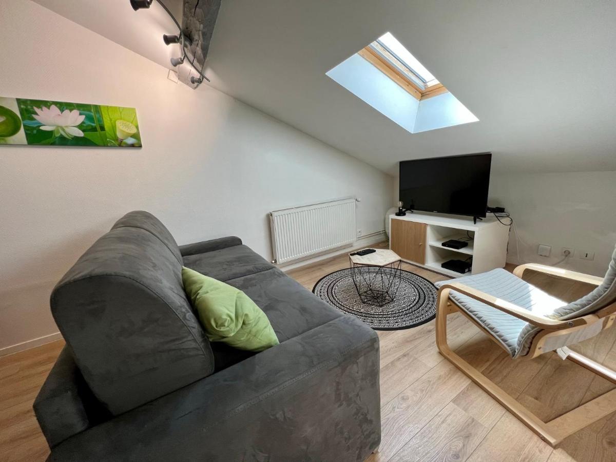 Très bel appartement climatisé situé à coté de la gare et centre ville Périgueux Exterior foto
