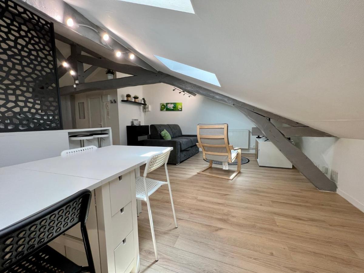 Très bel appartement climatisé situé à coté de la gare et centre ville Périgueux Exterior foto